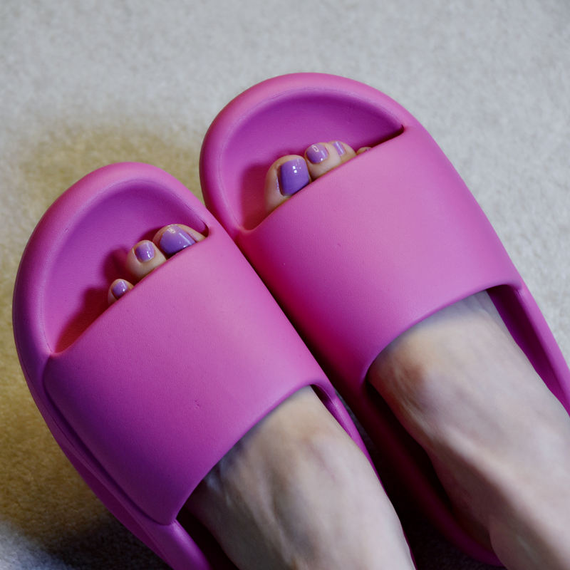 slide slippers with arch support